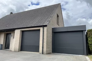 CARPORT-HORIZON-ADOSSE-PORTE-DE-GARAGE-SECTIONNELLE-3 (1)